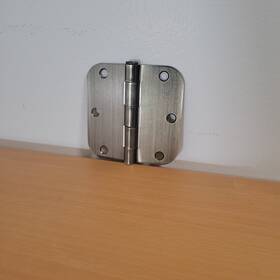 3.5x3.5-58-sb-15 Amazonbasics 34 Antique Brass 3.5 Inch X 5/8 Radius Round Corner Interior Door Hinges
