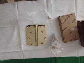1140.003.1 Baldwin Hinge Gold 5/8 Inch Radius