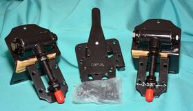 8020231105 Boerboel Heavy Duty Self-closing Gate Hinges And Latch - New