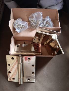 Bommer 098398109337 Heavy Duty 4.5x4.5 Brass Full Mortise Hinges. Wood And 1/4 20 Screws Incl
