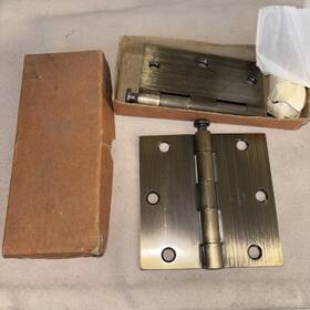 2500-ab Lawrence 2500ab Pair Of Bros. Inc. Antique Brass Button Tip Door Hinges Nos