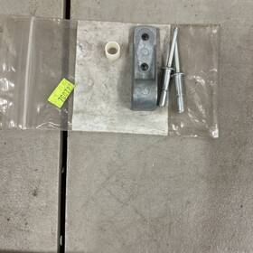 76072 Lh Hinge
