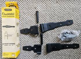 1292-kj1 Stanley Outdoor Black Steel Ornamental Gate Strap Hinges Hardware. 8 Inches