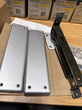 38-4310 Stanley Residential Grade Double Acting Floor Hinge