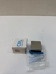 Crl Brushed Stainless Z-series Square Type Flat Base Clamp Z912BS For 1/2" Glass. Fixed Price $16.99.