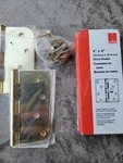 Hager RC1842R 4X4 Door Hinges Gold 10,16X10,16 Set Of. Fixed Price $19.99.