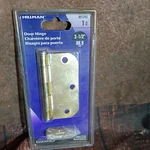Hillman 851245, 3 1/2 In. Residential Door Hinge Brass Finish Set Of. Fixed Price $5.00.