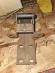 Genuine Mack 8RU381 Door Hinge "new". Fixed Price $100.00.