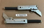Frigidaire FPET3077RFA Oven Door Hinge Pair 139010306 Used Tested Good. Fixed Price $40.00.