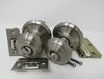 Schlage/hagar Door Knob Set With Screws And Hinge Satin Nickel. Fixed Price $26.00.