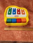 Vtg Little Tikes Tykes Tap Tune Key Mini Xylophone Piano Yellow 1546-00. Fixed Price $7.99.
