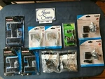 Lot Of 10 Privacy Gate Latches & Tee Hinges Hillman Prosource NH87. Fixed Price $30.00.